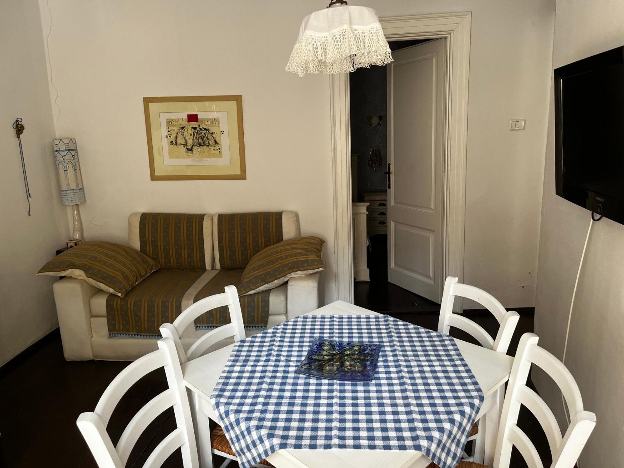 Hisa 7 * Piran